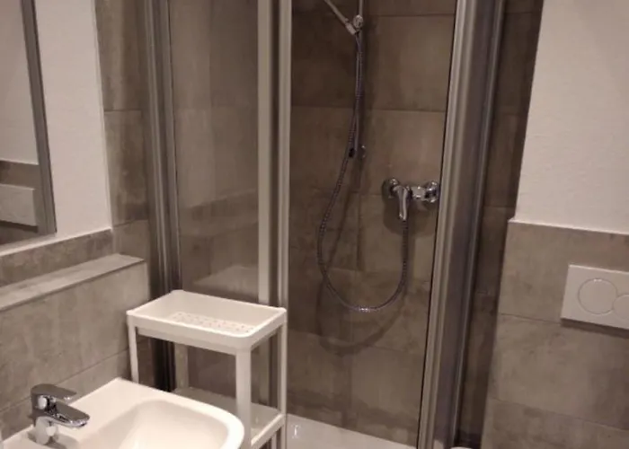 Suma 10min From Railstation Coblença